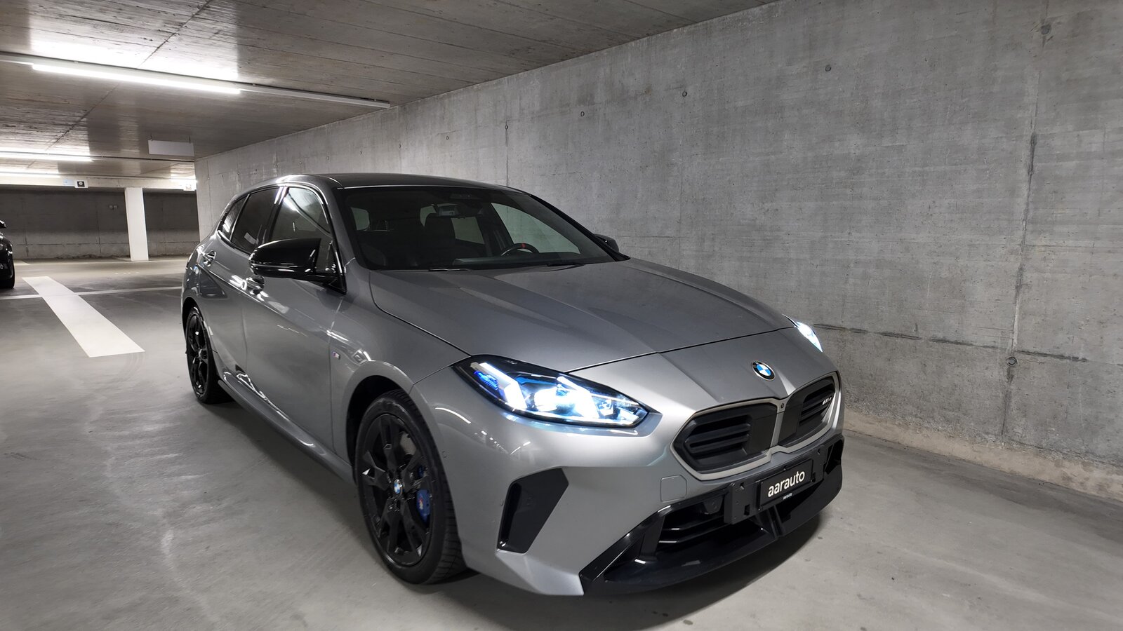 BMW M135, Essence, Occasion / Utilisé, Automatique - 6