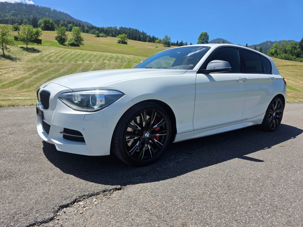 BMW M135 M135i xDrive, Petrol, Second hand / Used, Automatic - 6