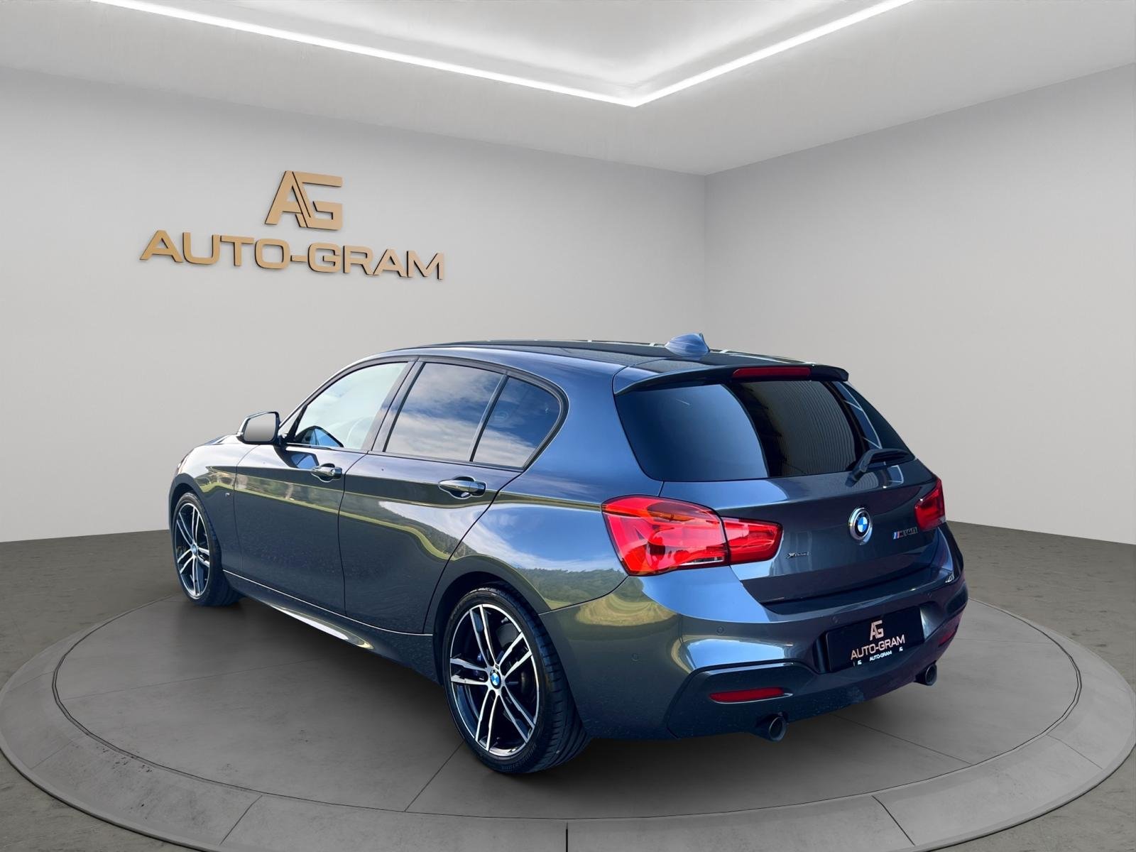 BMW M140i Steptronic, Benzin, Occasion / Gebraucht, Automatik - 3