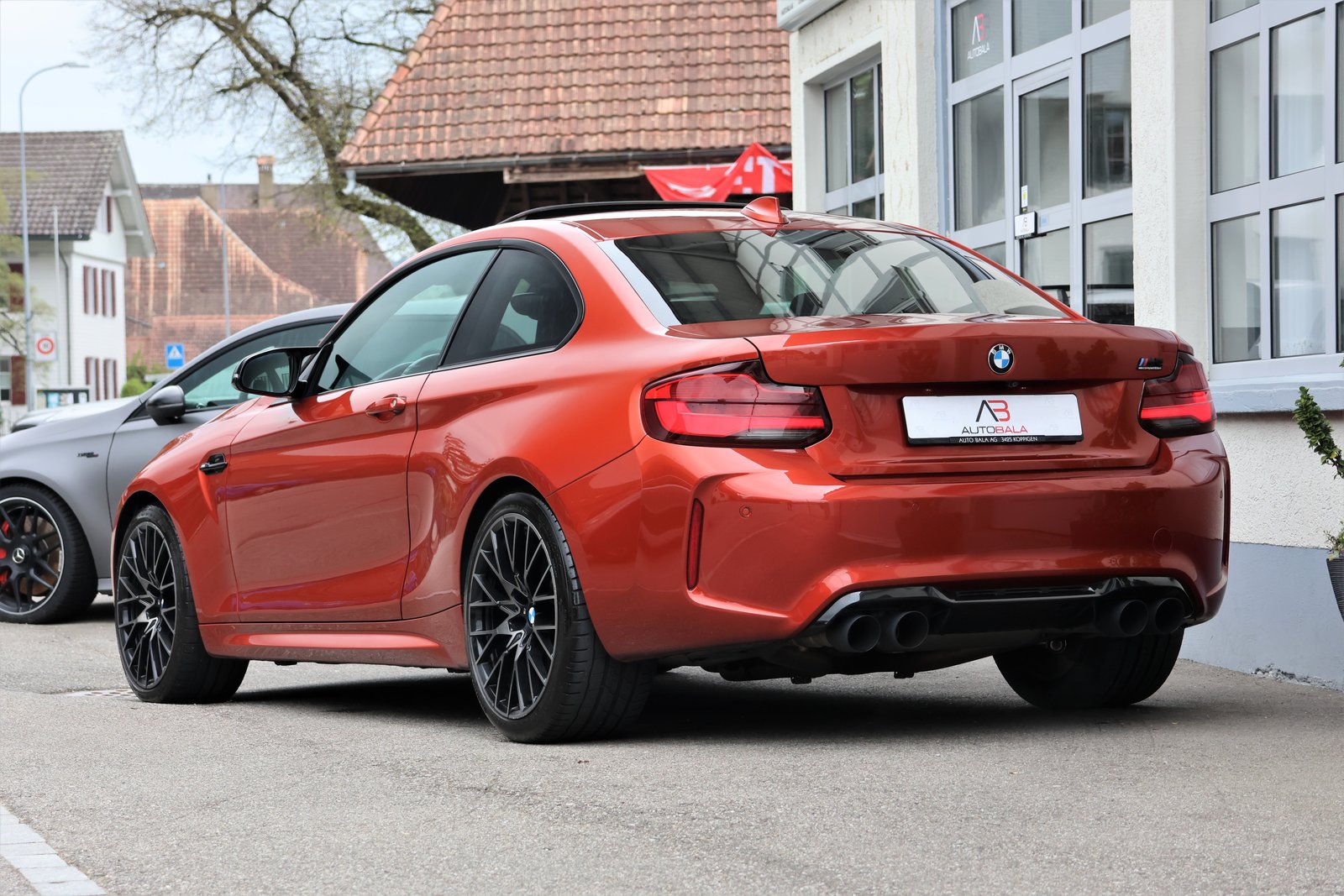 BMW M2 Competition Drivelogic (CH) "Miltek", Petrol, Second hand / Used, Automatic - 3