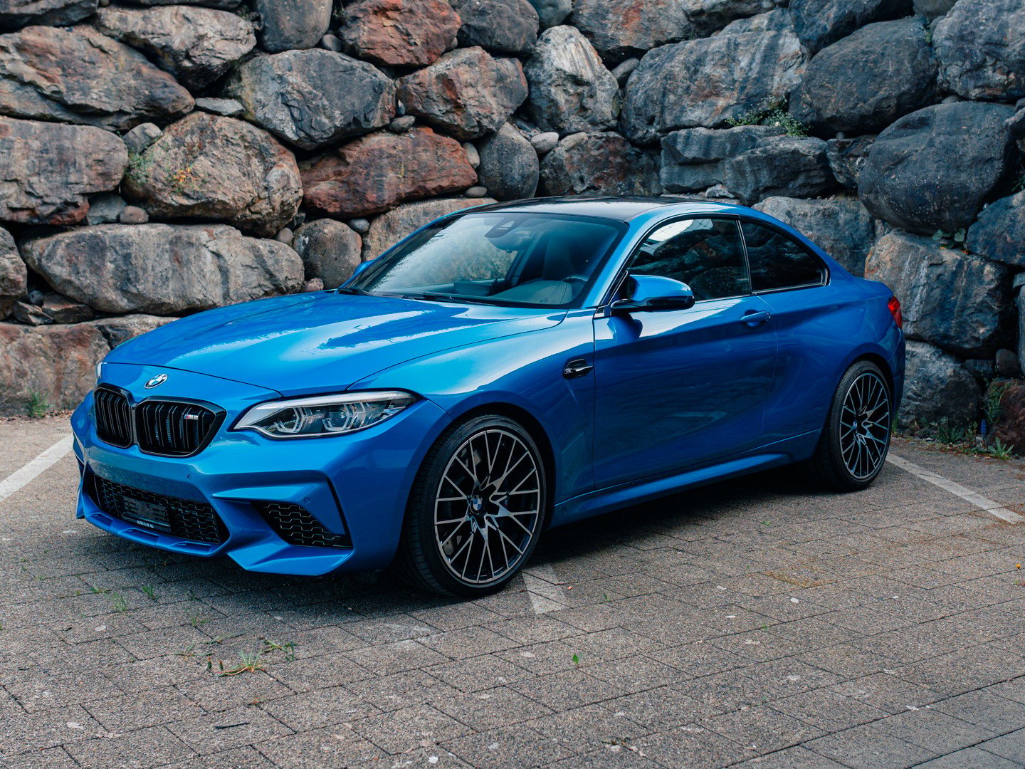 BMW M2 Competition Drivelogic