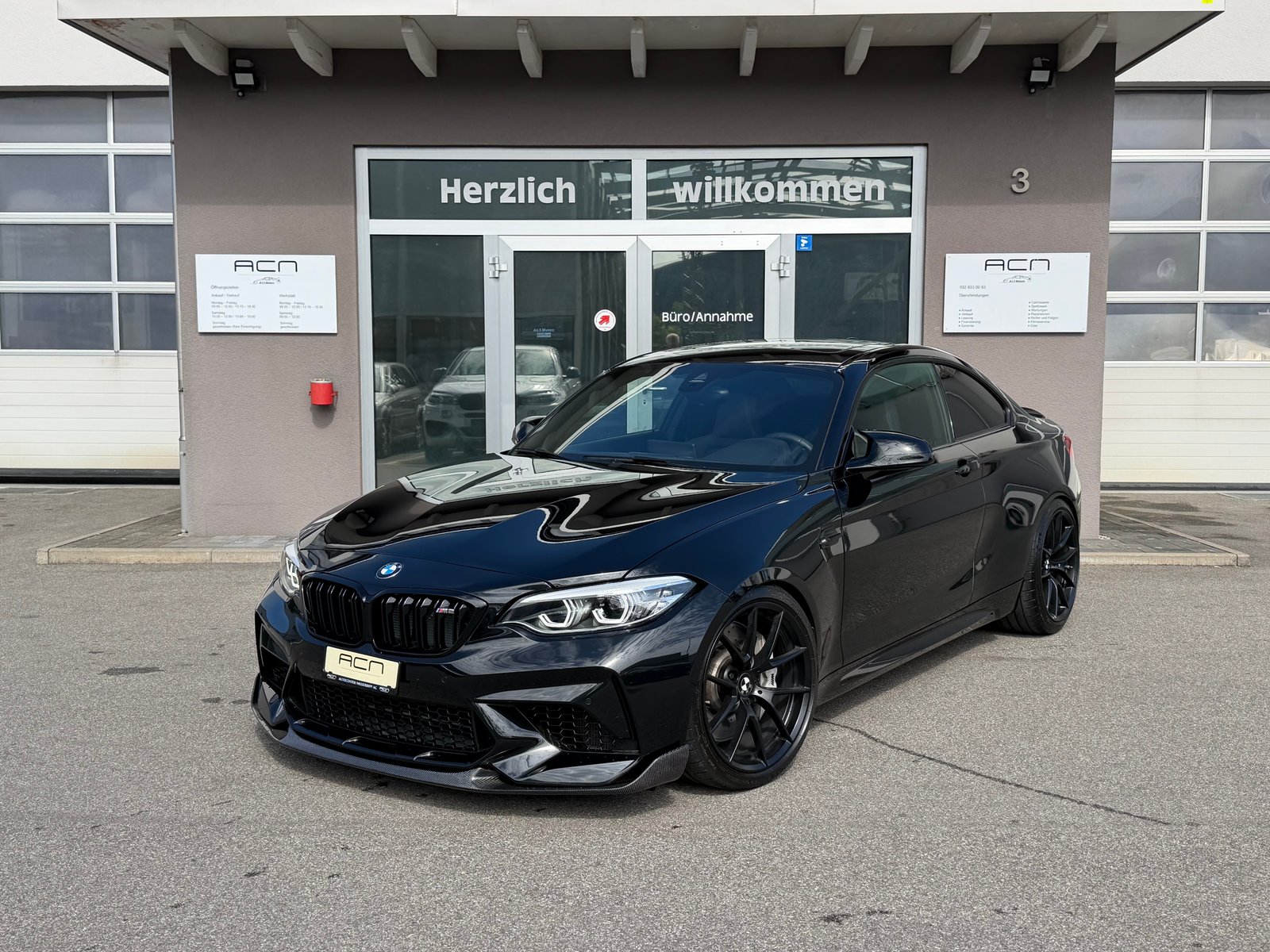 BMW M2 Competition Drivelogic