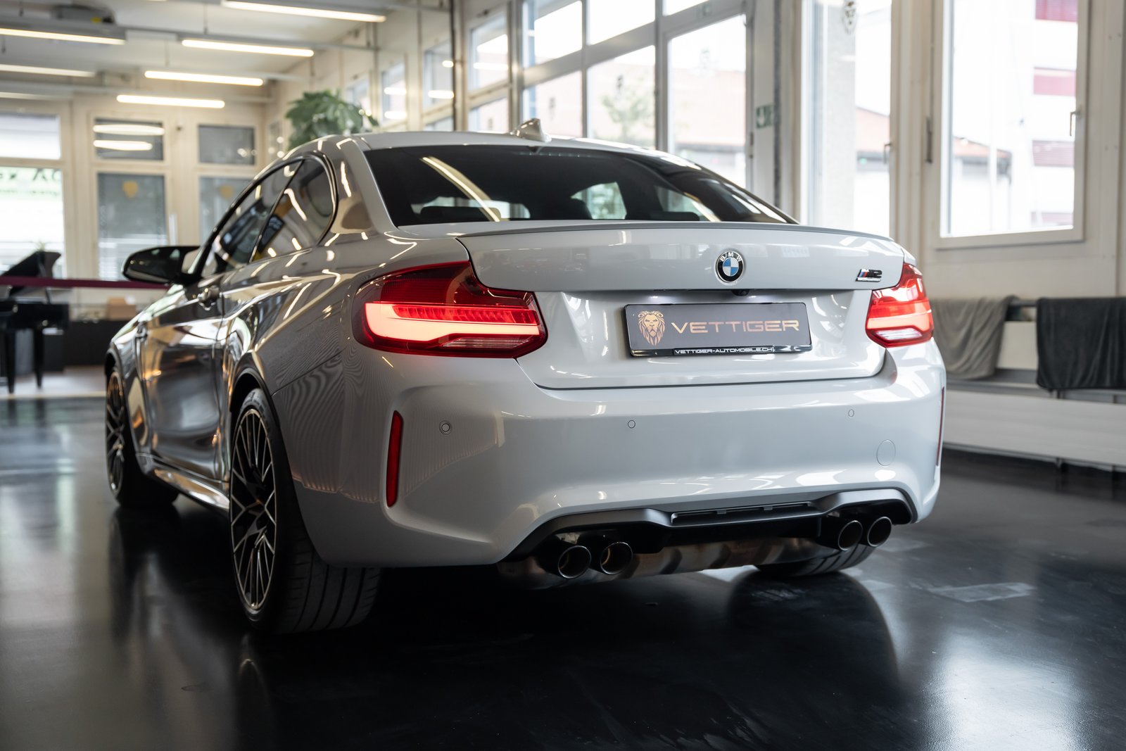 BMW M2 Competition Swiss Performance Edition, Petrol, Second hand / Used, Automatic - 3