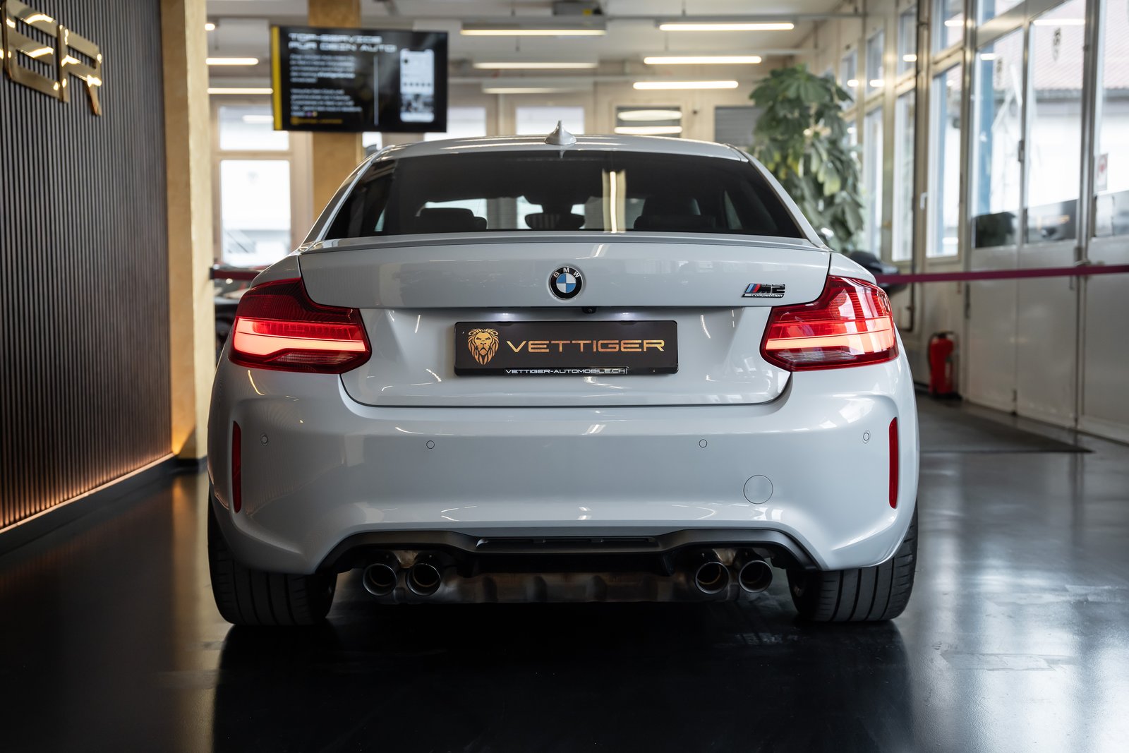 BMW M2 Competition Swiss Performance Edition, Petrol, Second hand / Used, Automatic - 4