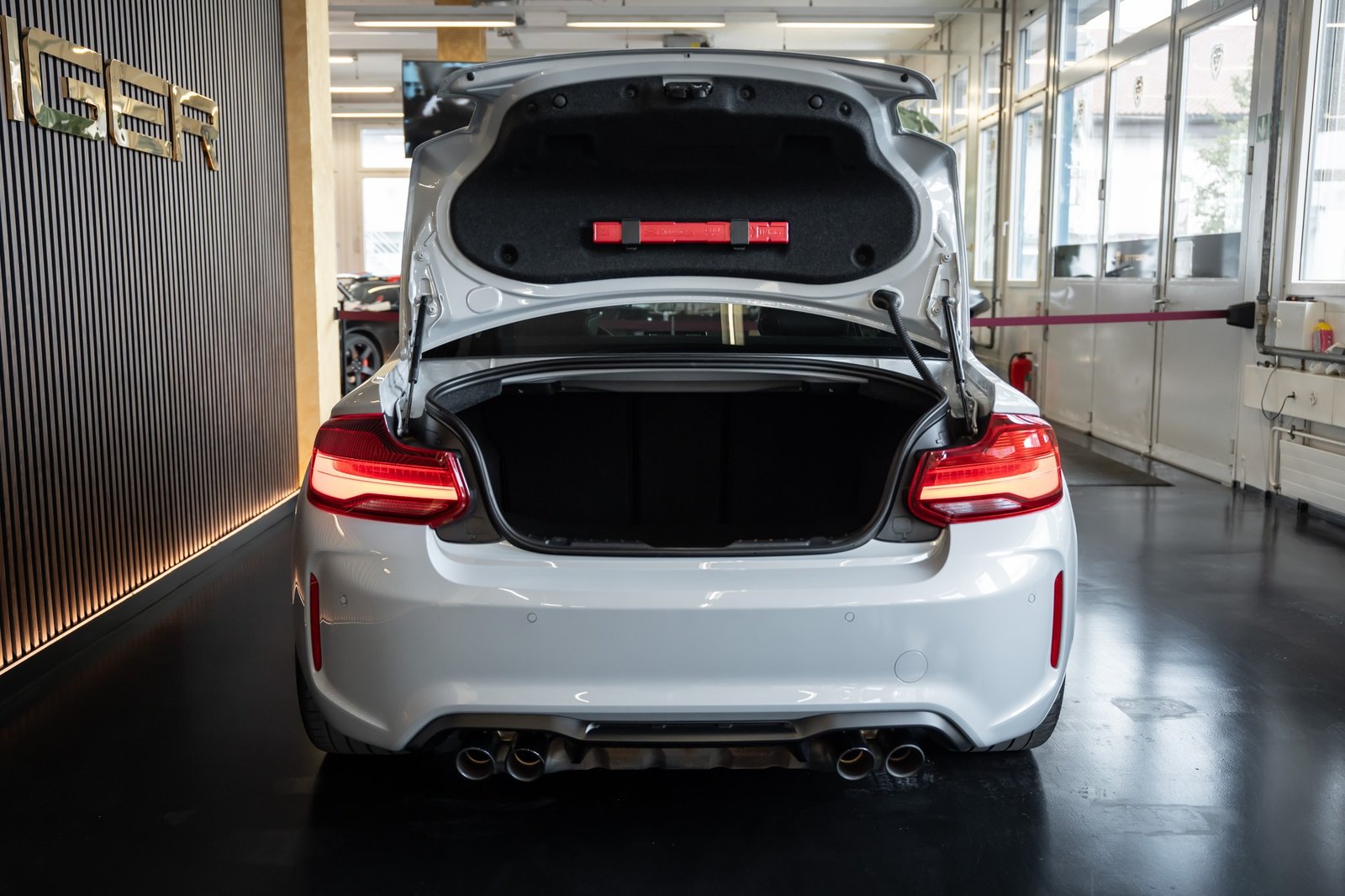 BMW M2 Competition Swiss Performance Edition, Petrol, Second hand / Used, Automatic - 5