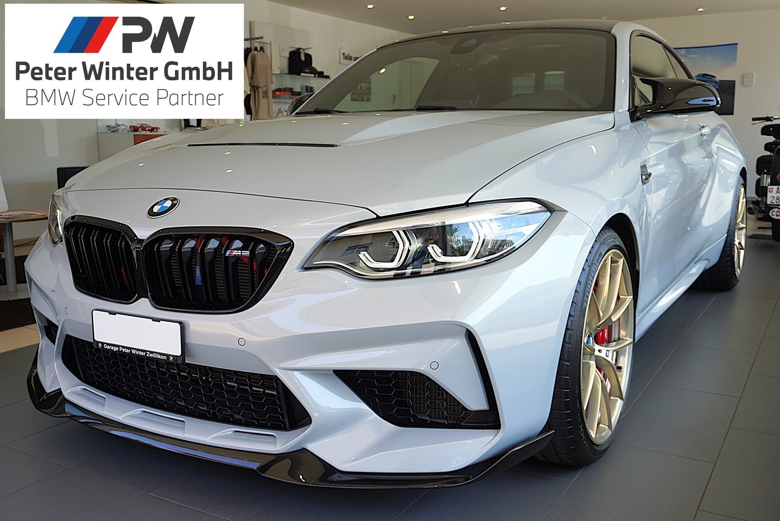 BMW M2 CS