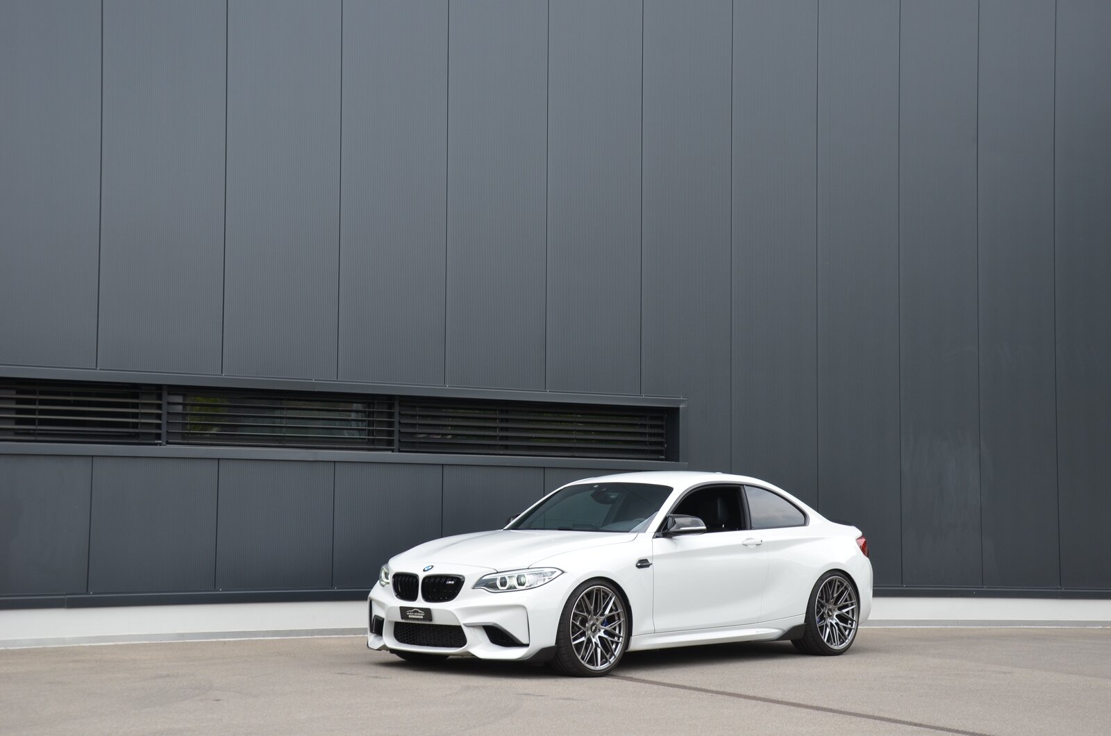 BMW M2 Drivelogic