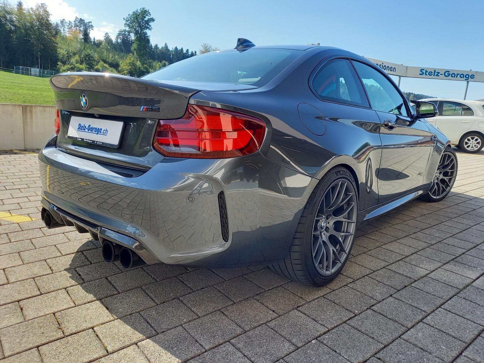 BMW M2 Coupé, Benzin, Occasion / Gebraucht, Automatik - 3