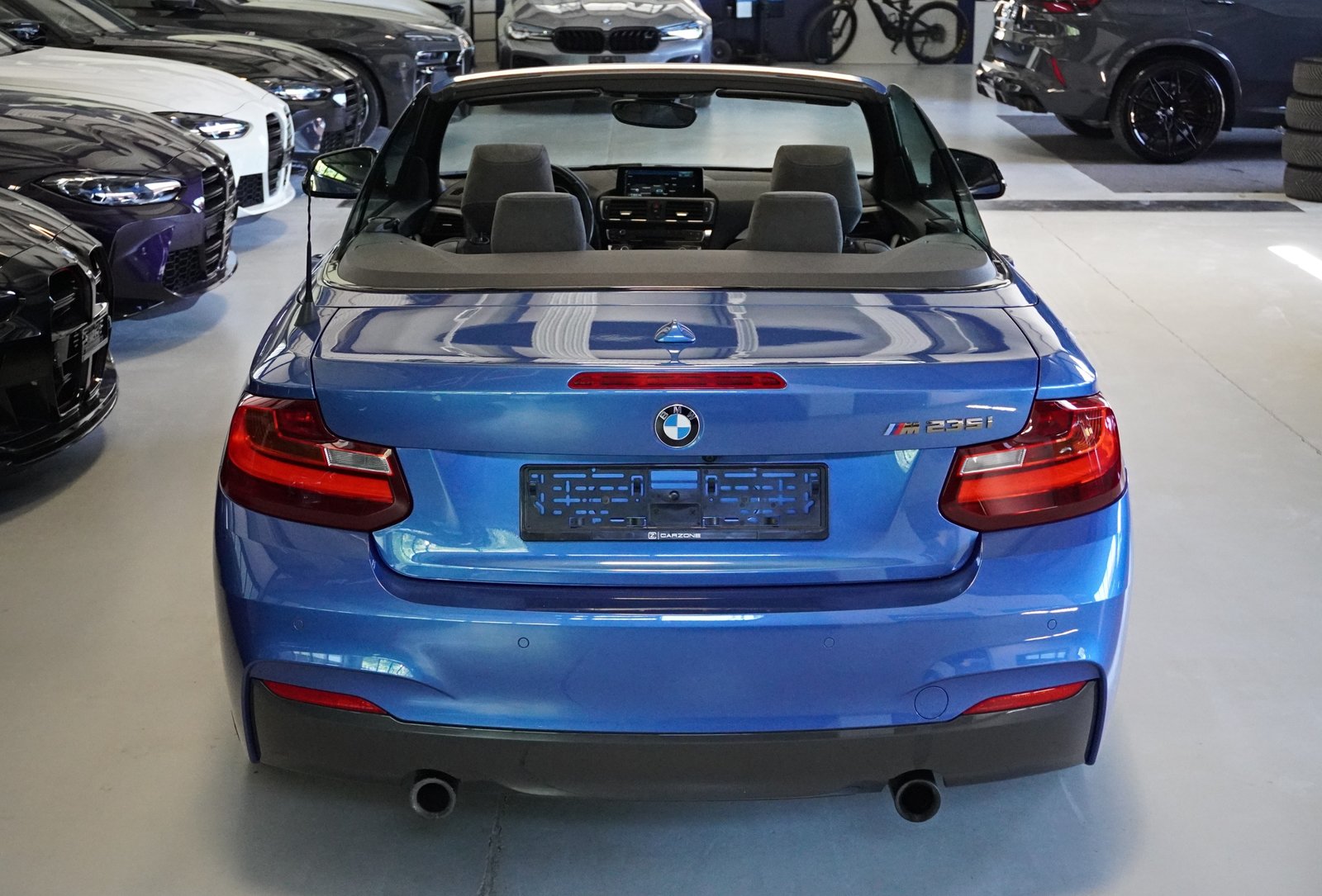 BMW M235i // ESTORILBLAU II //, Benzin, Occasion / Gebraucht, Handschaltung - 6