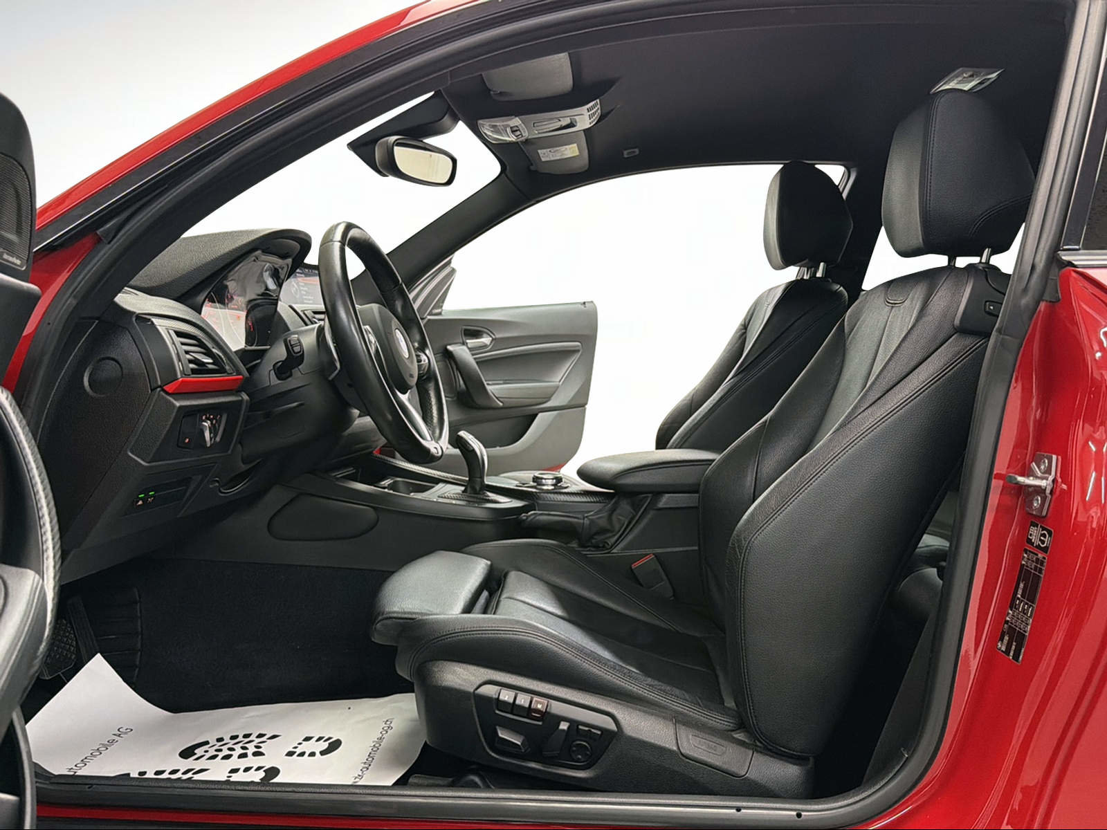 BMW M235i 326PS MELBOURN RED Steptronic / Komfortzugang / Le, Essence, Occasion / Utilisé, Automatique - 6