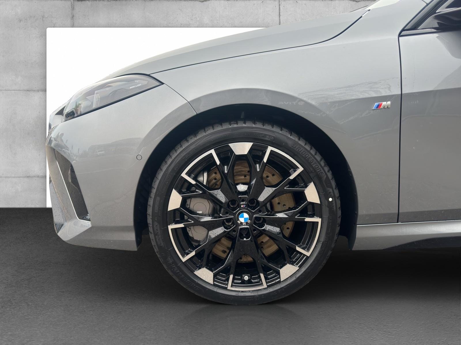 BMW M235i xDrive Gran Coupé M Sport Pro, Benzin, Neuwagen, Automatik - 4