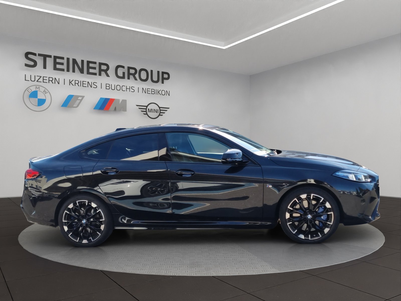 BMW M235 Gran Coupé M Sport, Benzin, Occasion / Gebraucht, Automatik - 4