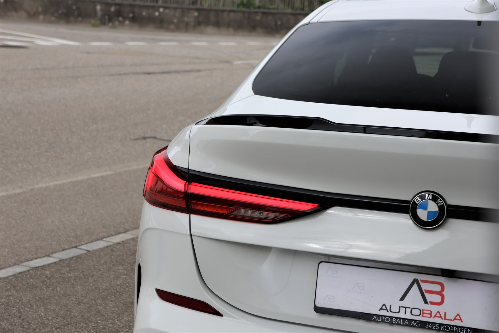 BMW M235i Gran Coupé Steptronic, Benzin, Occasion / Gebraucht, Automatik - 6
