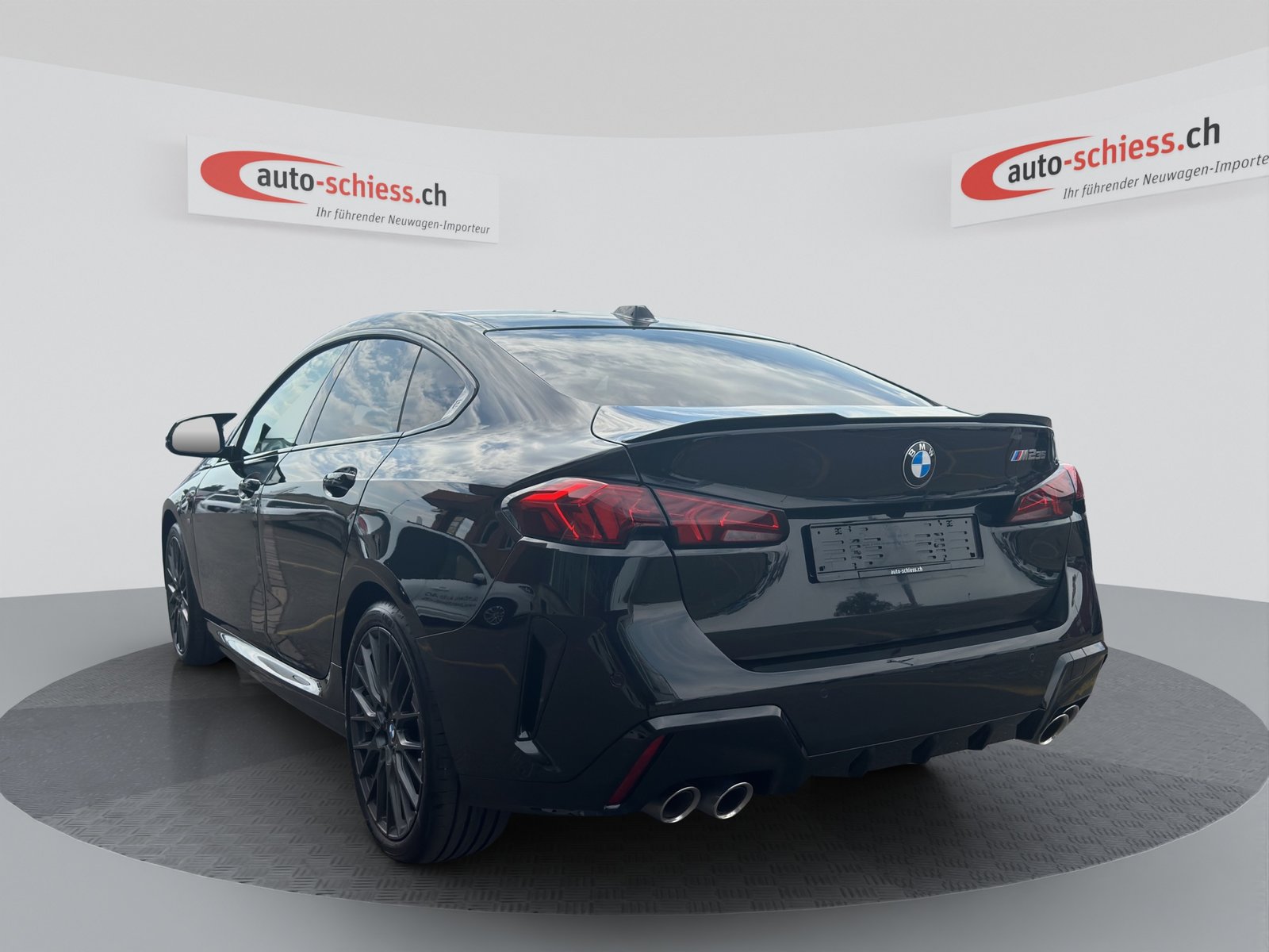 BMW M235i Gran Coupé, Benzin, Occasion / Gebraucht, Automatik - 3