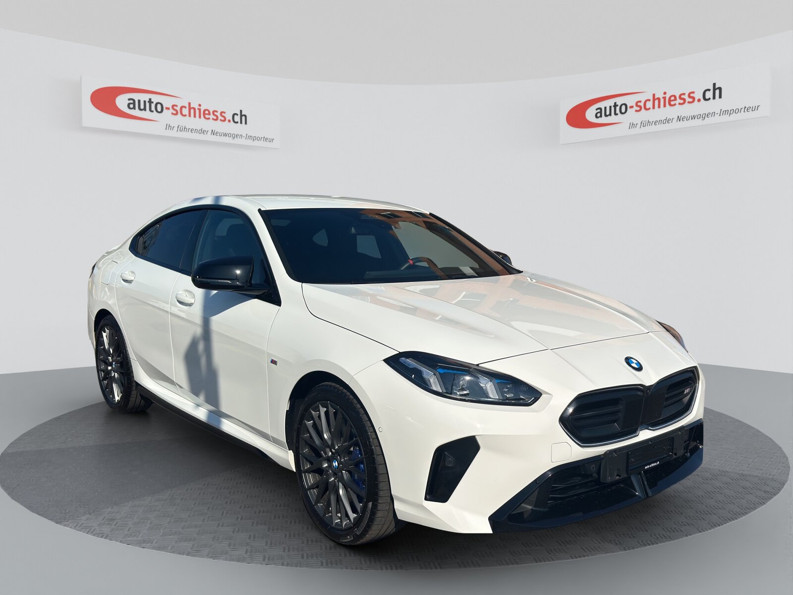 BMW M235 Gran Coupé Shadow Line