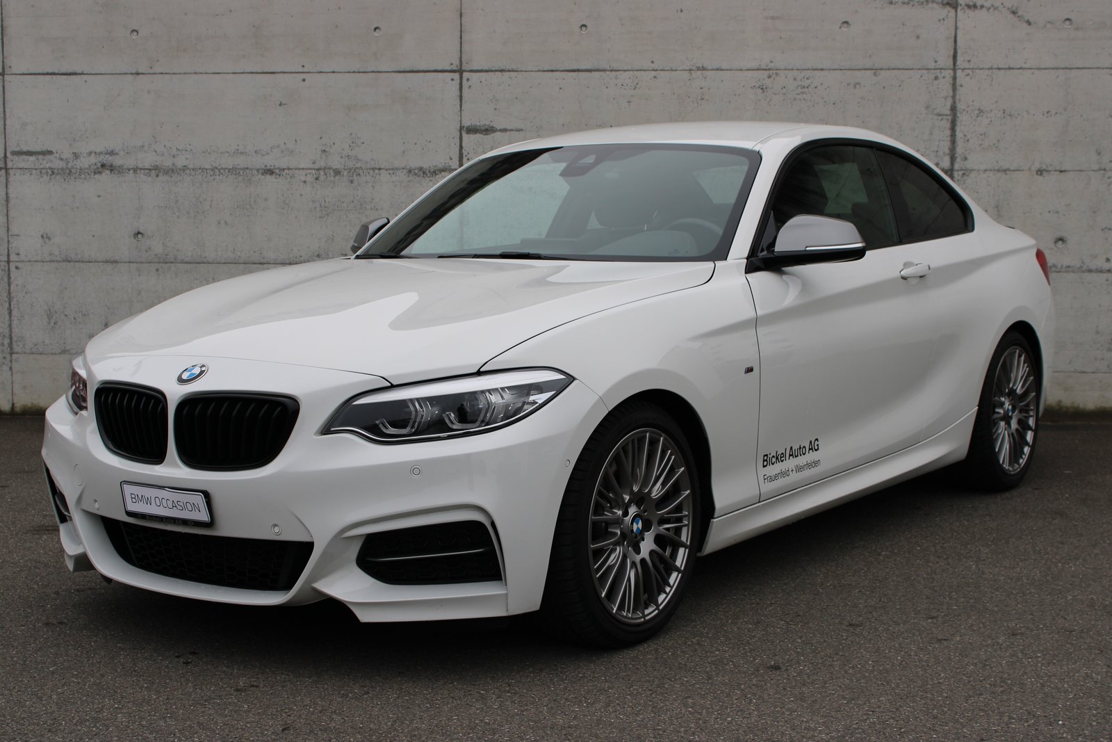 BMW M240i