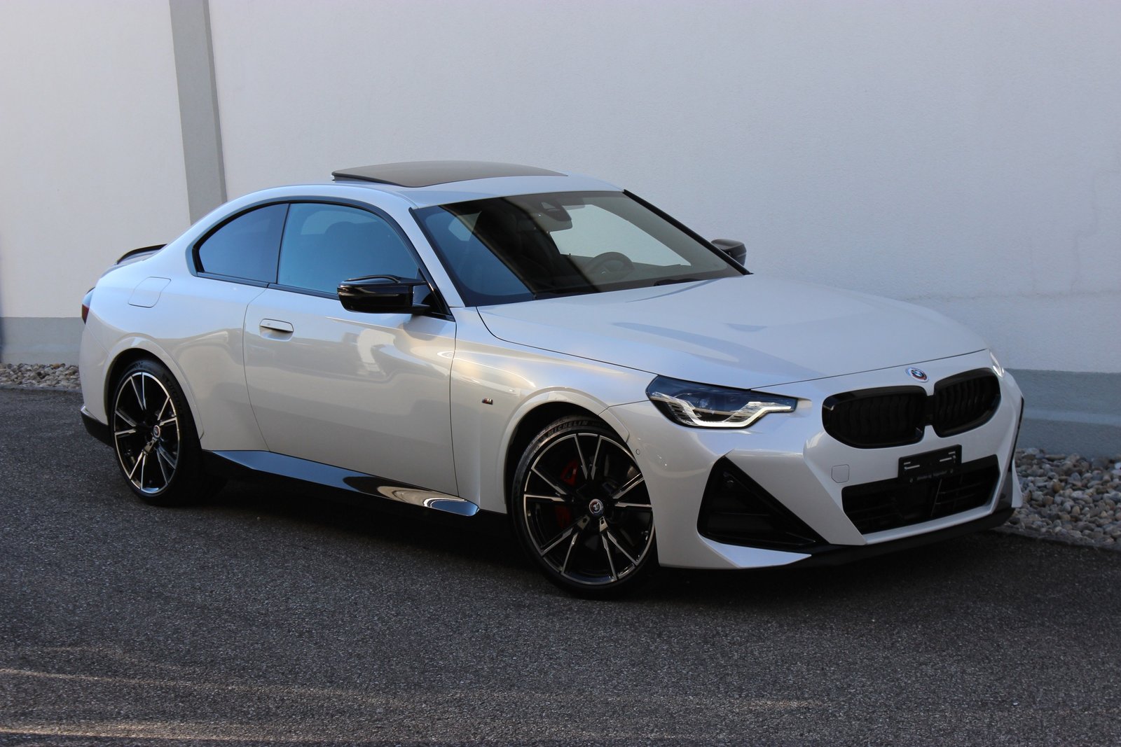 BMW M240i M Sport Pro MINERALWEISS METALLIC *ANHÄNGE