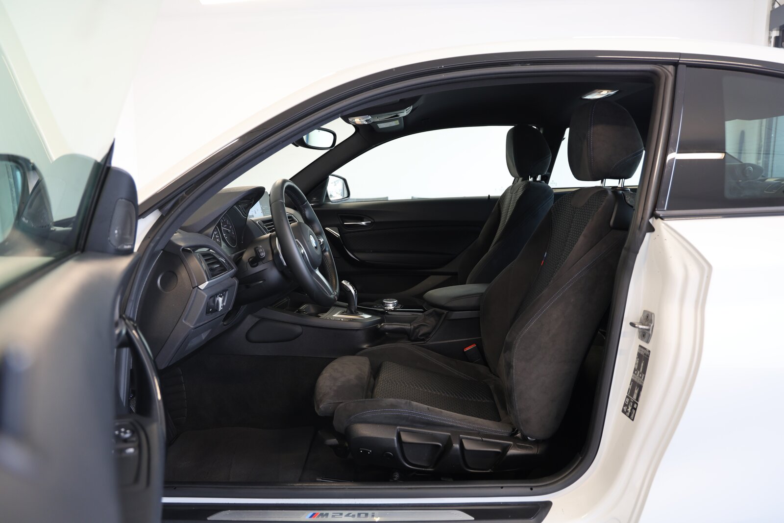 BMW M240i Coupé, Benzin, Occasion / Gebraucht, Automatik - 6
