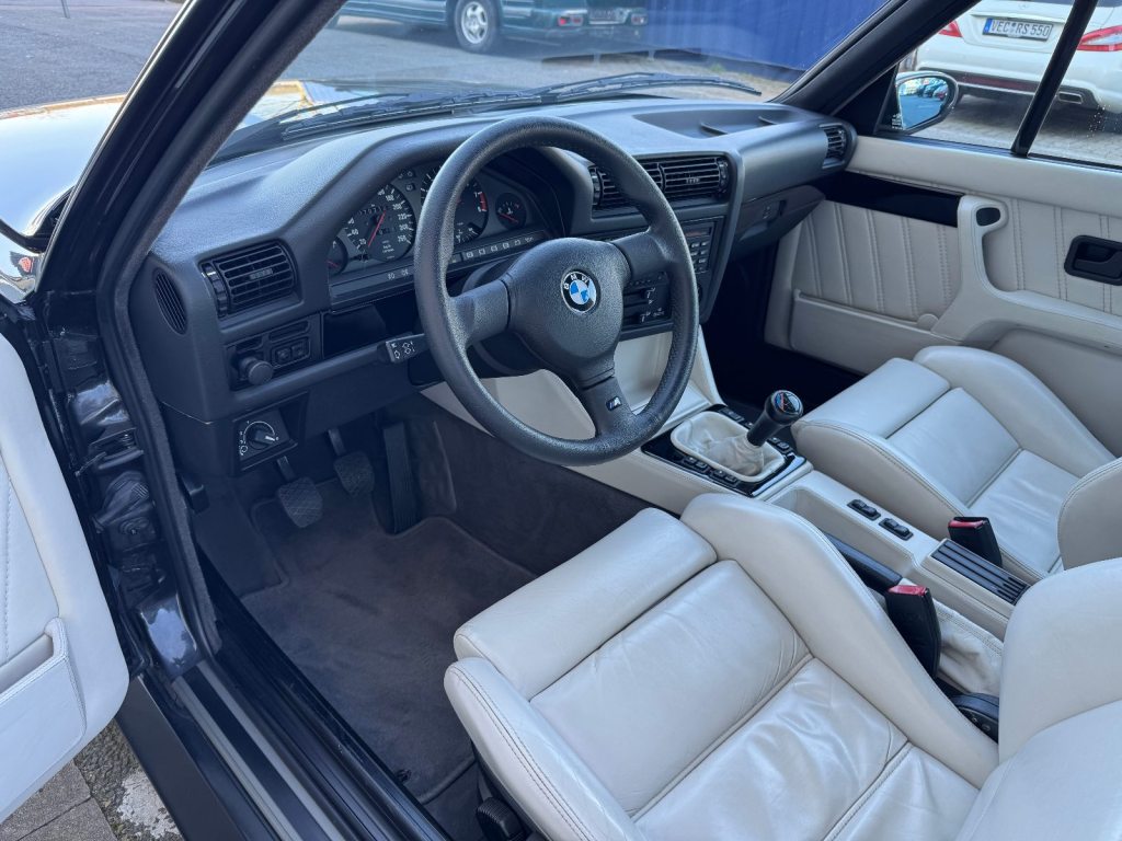 BMW M3, Essence, Occasion / Utilisé, Manuelle - 7