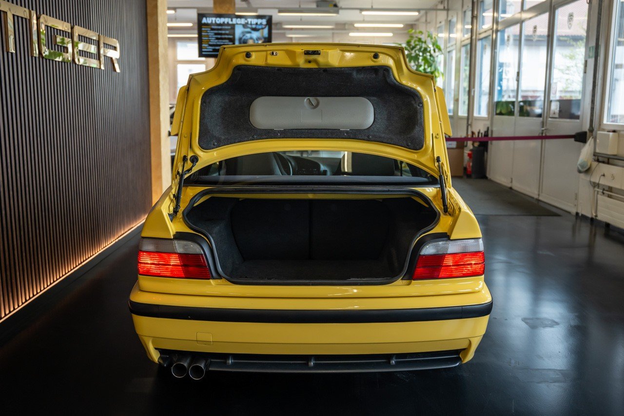 BMW M3 Coupé, Petrol, Second hand / Used, Manual - 6