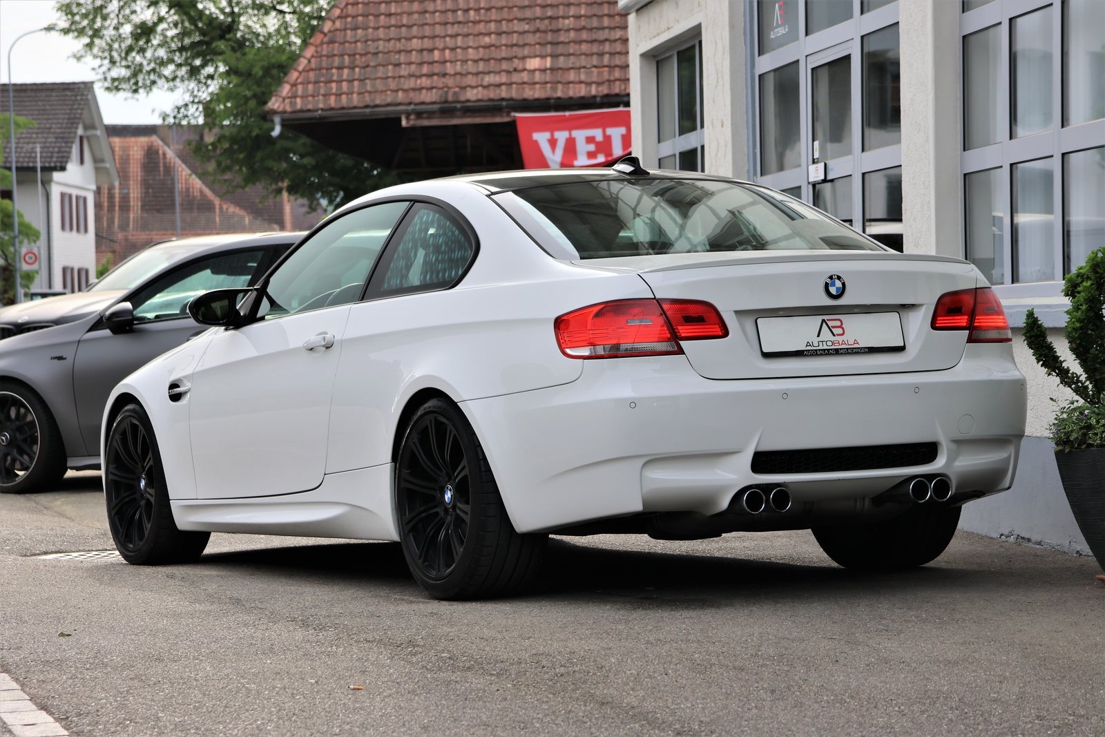 BMW M3 Coupé DSG, Essence, Occasion / Utilisé, Automatique - 3