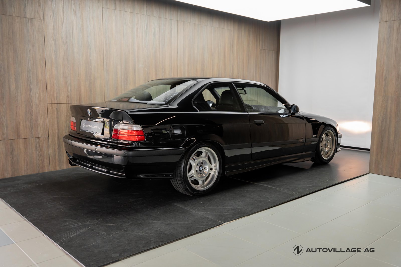 BMW M3 Coupé CH-Fz BMW Individual, Essence, Occasion / Utilisé, Manuelle - 2
