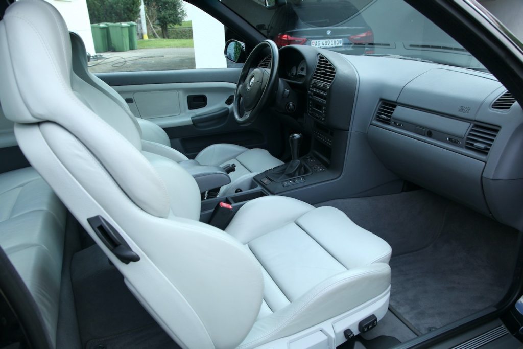 BMW M3 ABS dAiB, Essence, Voiture de collection, Manuelle - 7