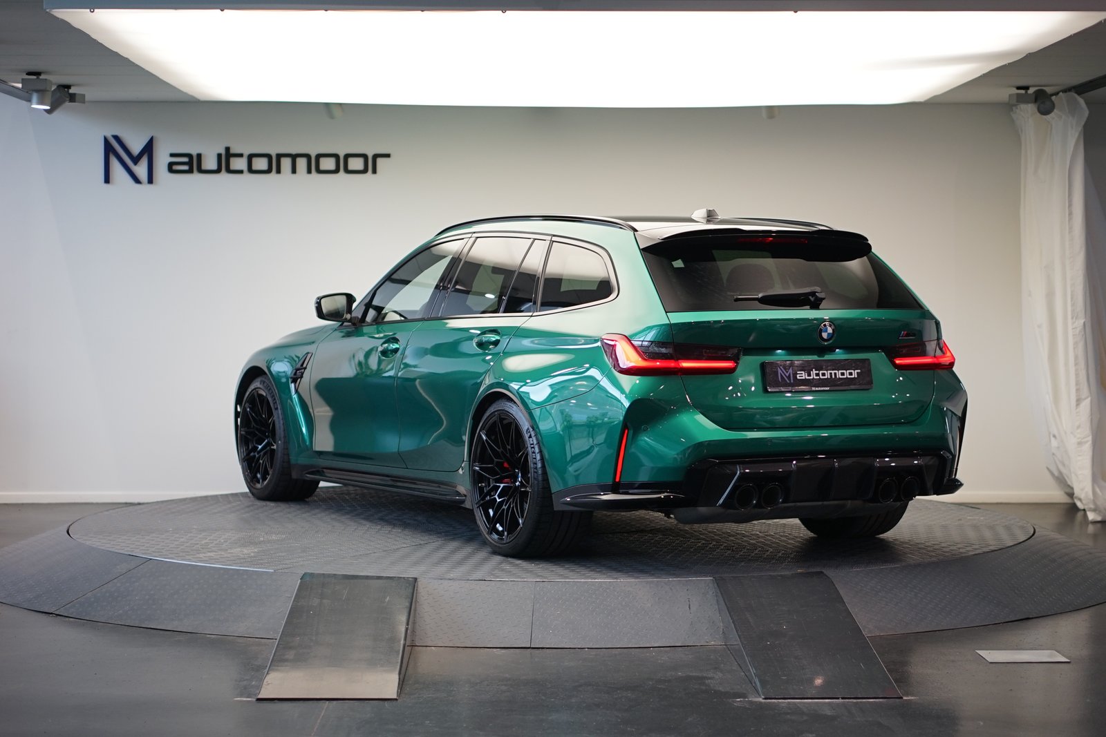 BMW M3 Touring Competition M *CH-Fahrzeug* *Carbon Pa, Benzin, Occasion / Gebraucht, Automatik - 7