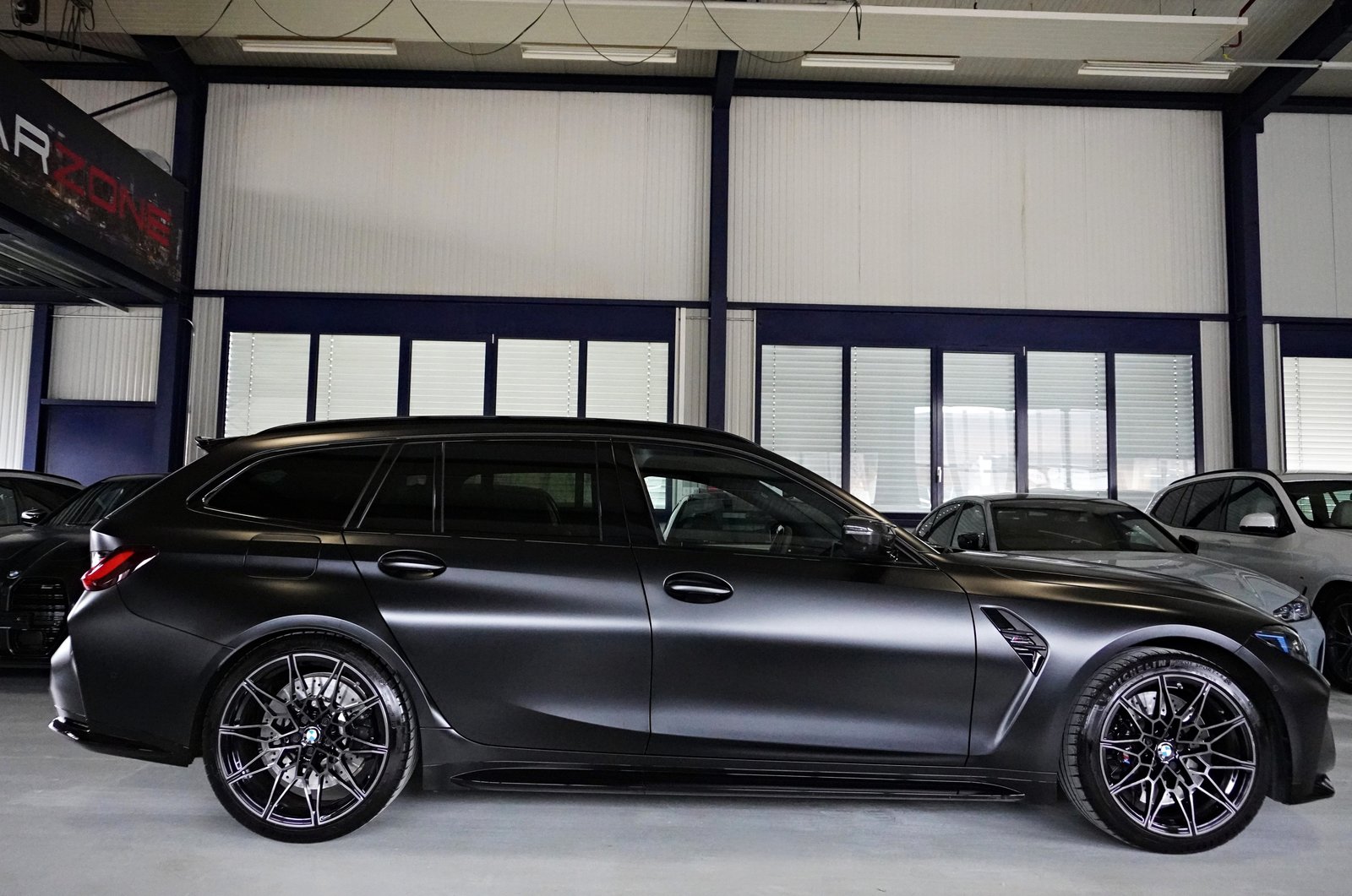 BMW M3 Touring Competition M // SONDERLACKIERUNG FROZ, Benzina, Occasioni / Usate, Automatico - 3