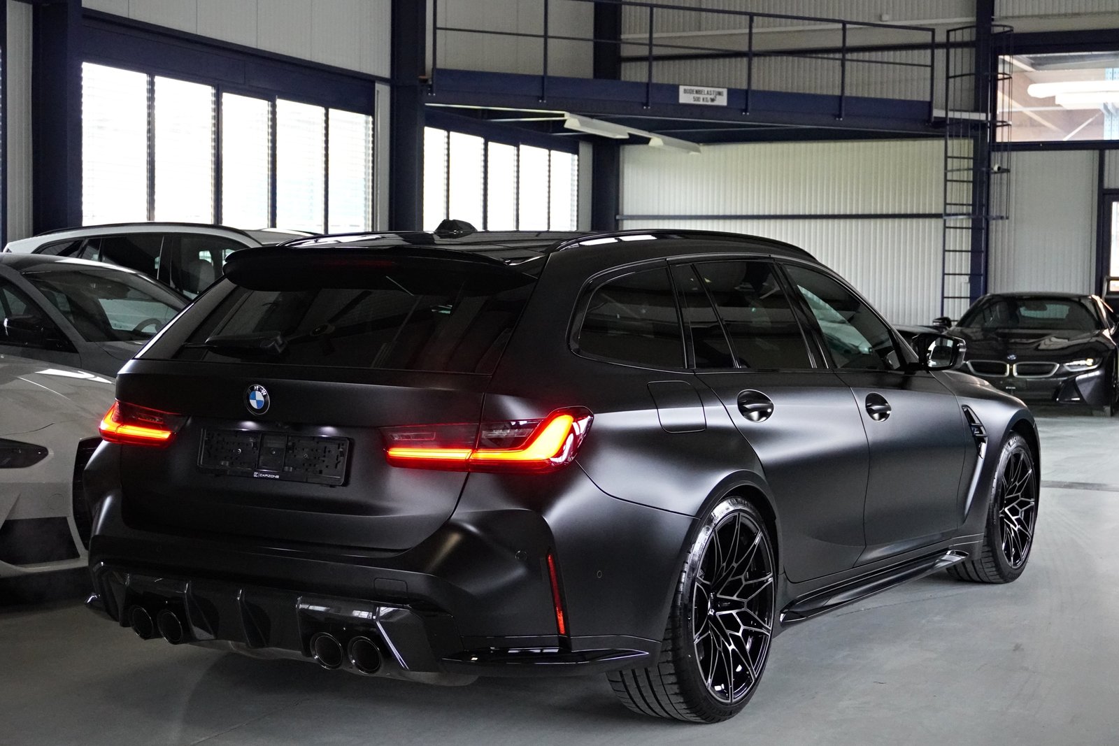 BMW M3 Touring Competition M // SONDERLACKIERUNG FROZ, Benzina, Occasioni / Usate, Automatico - 4