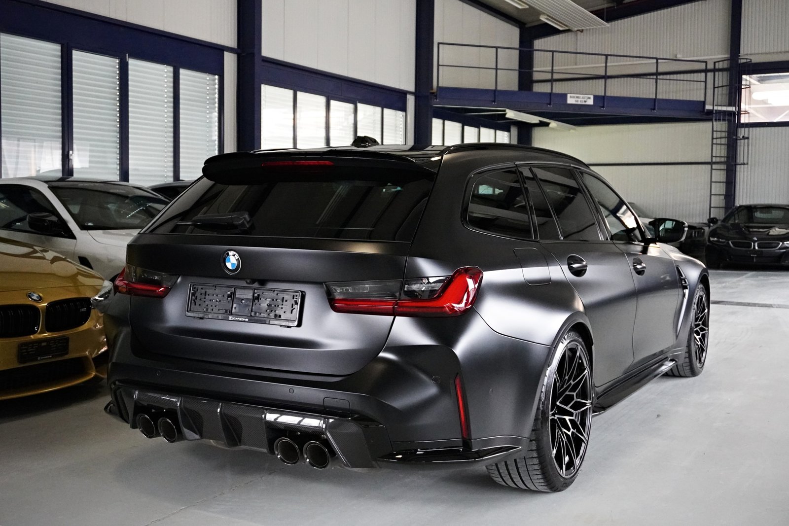 BMW M3 Touring Competition M // SONDERLACKIERUNG FROZ, Benzina, Occasioni / Usate, Automatico - 5