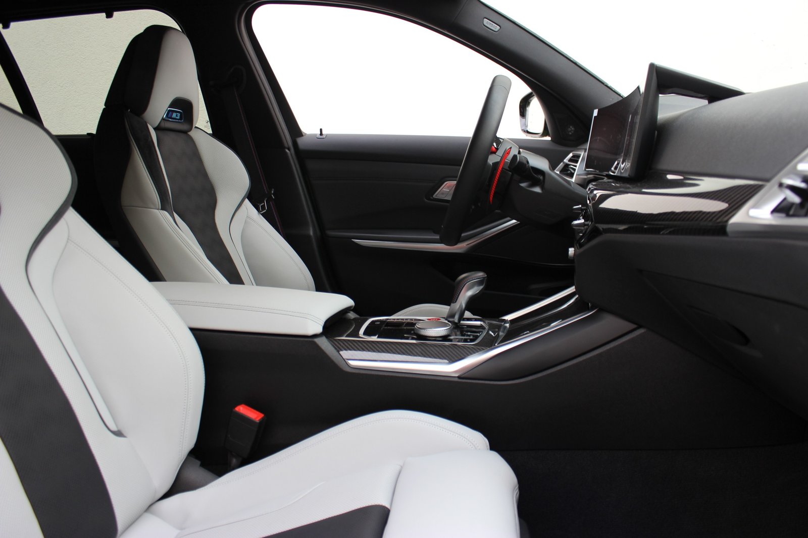 BMW M3 Competition M Touring Individual *JAVAGRÜN ME, Essence, Occasion / Utilisé, Automatique - 4
