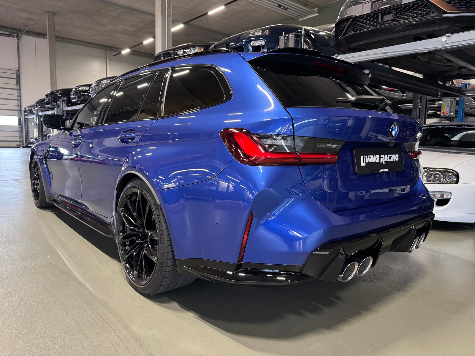 BMW M3 Touring *Portimao blue - LCI*, Benzina, Occasioni / Usate, Automatico - 3
