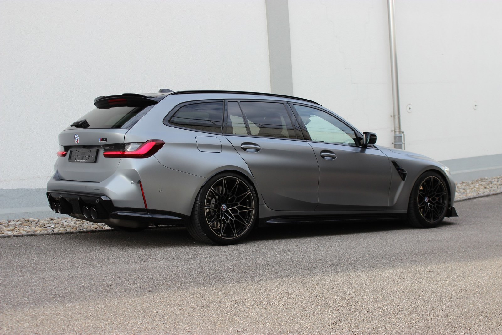 BMW M3 Competition M Touring Individual *FROZEN PURE