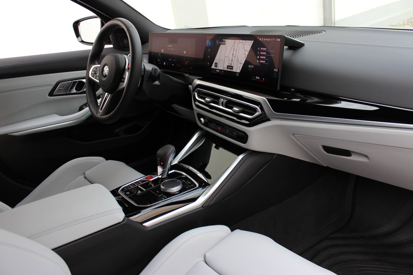 BMW M3 Competition M Touring Individual *FROZEN PURE, Benzin, Occasion / Gebraucht, Automatik - 2