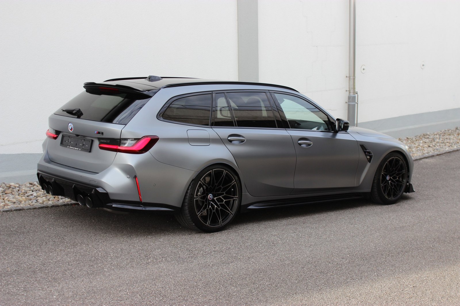 BMW M3 Competition M Touring Individual *FROZEN PURE, Benzin, Occasion / Gebraucht, Automatik - 5