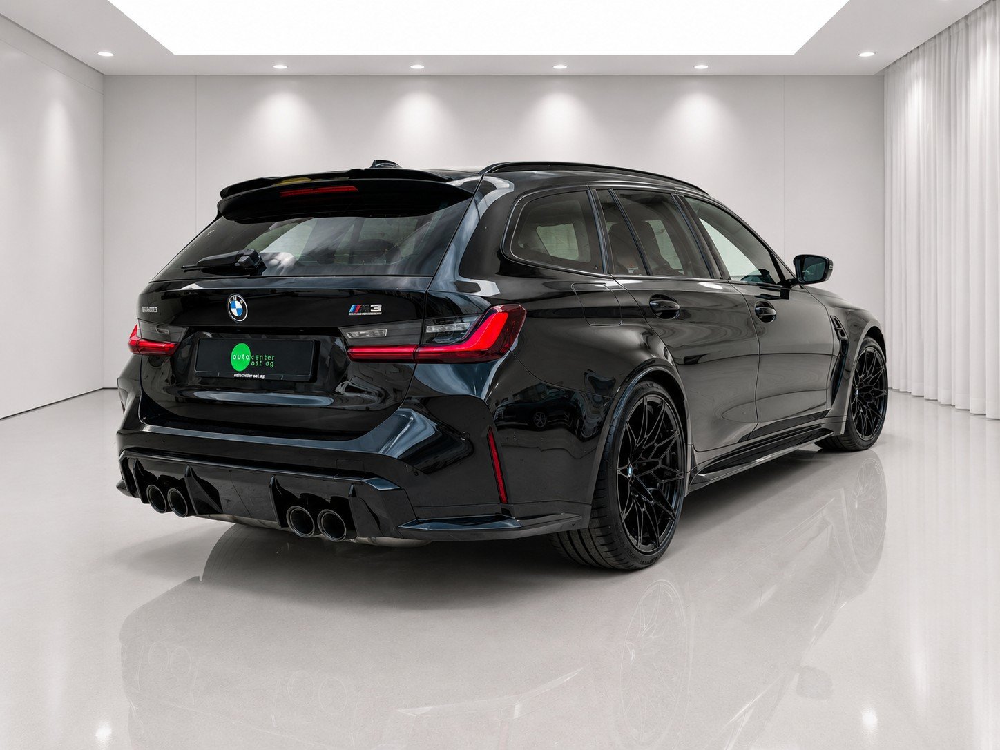 BMW M3 Touring Competition M, Benzin, Occasion / Gebraucht, Automatik - 4
