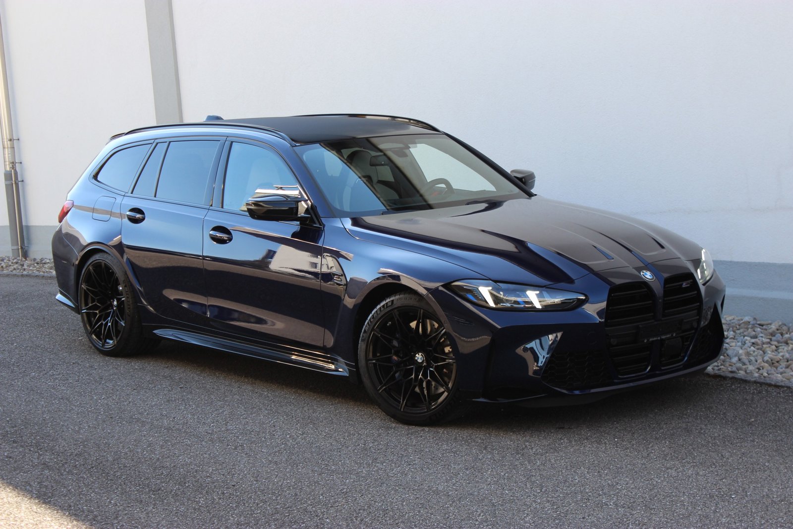 BMW M3 Touring Competition Individual *TANSANITBLAU M, Petrol, Second hand / Used, Automatic - 3