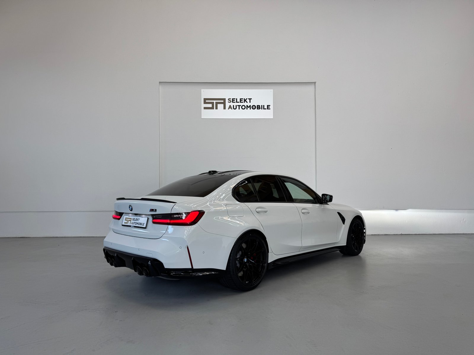 BMW M3 Competition M | Alpinweiss, Petrol, Second hand / Used, Automatic - 6
