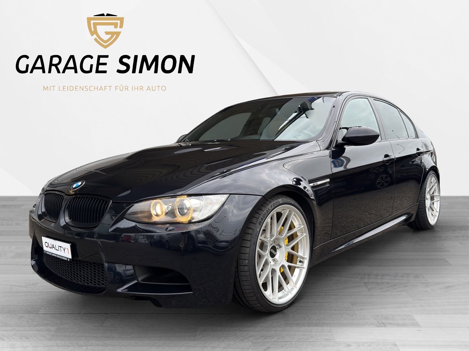 BMW M3 DSG *** CH-FAHRZEUG / BMW INDIVIDUAL / NEUE REIFEN ****, Petrol, Second hand / Used, Automatic - 3