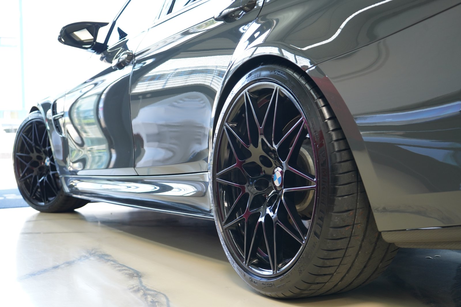 BMW M3 Competition Drivelogic / Grigio Telesto Perl **, Benzin, Occasion / Gebraucht, Automatik - 7