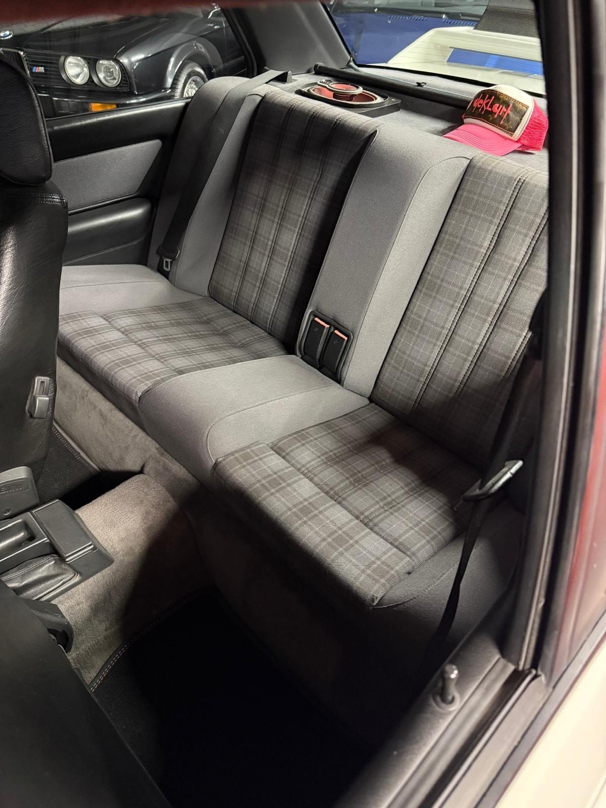 BMW M3, Essence, Occasion / Utilisé, Manuelle - 4
