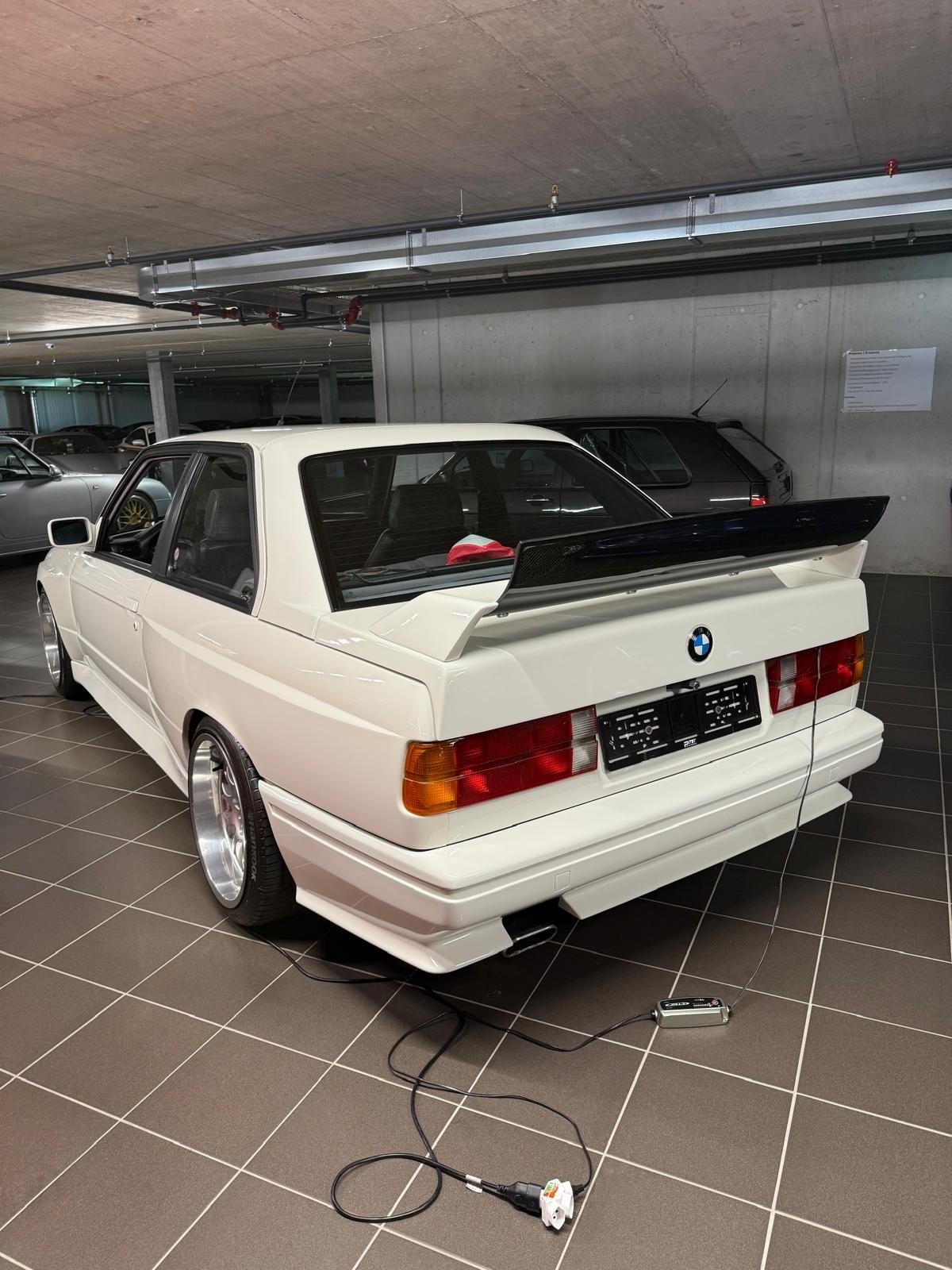 BMW M3, Essence, Occasion / Utilisé, Manuelle - 5