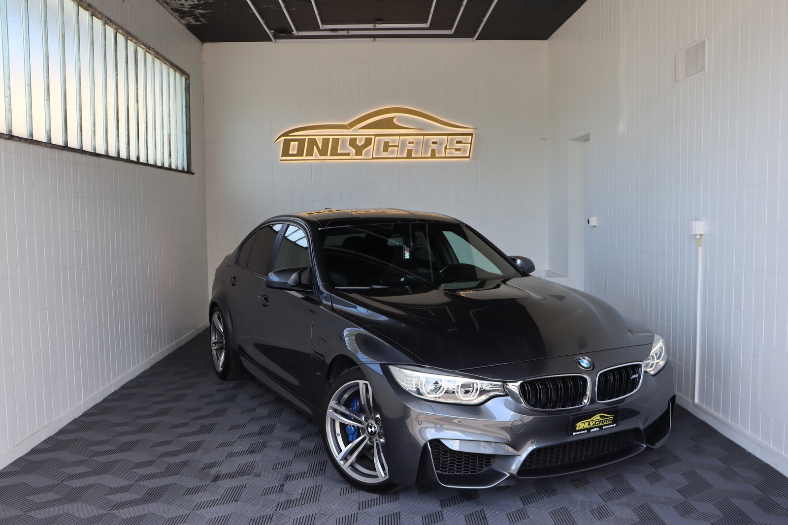 BMW M3 Drivelogic