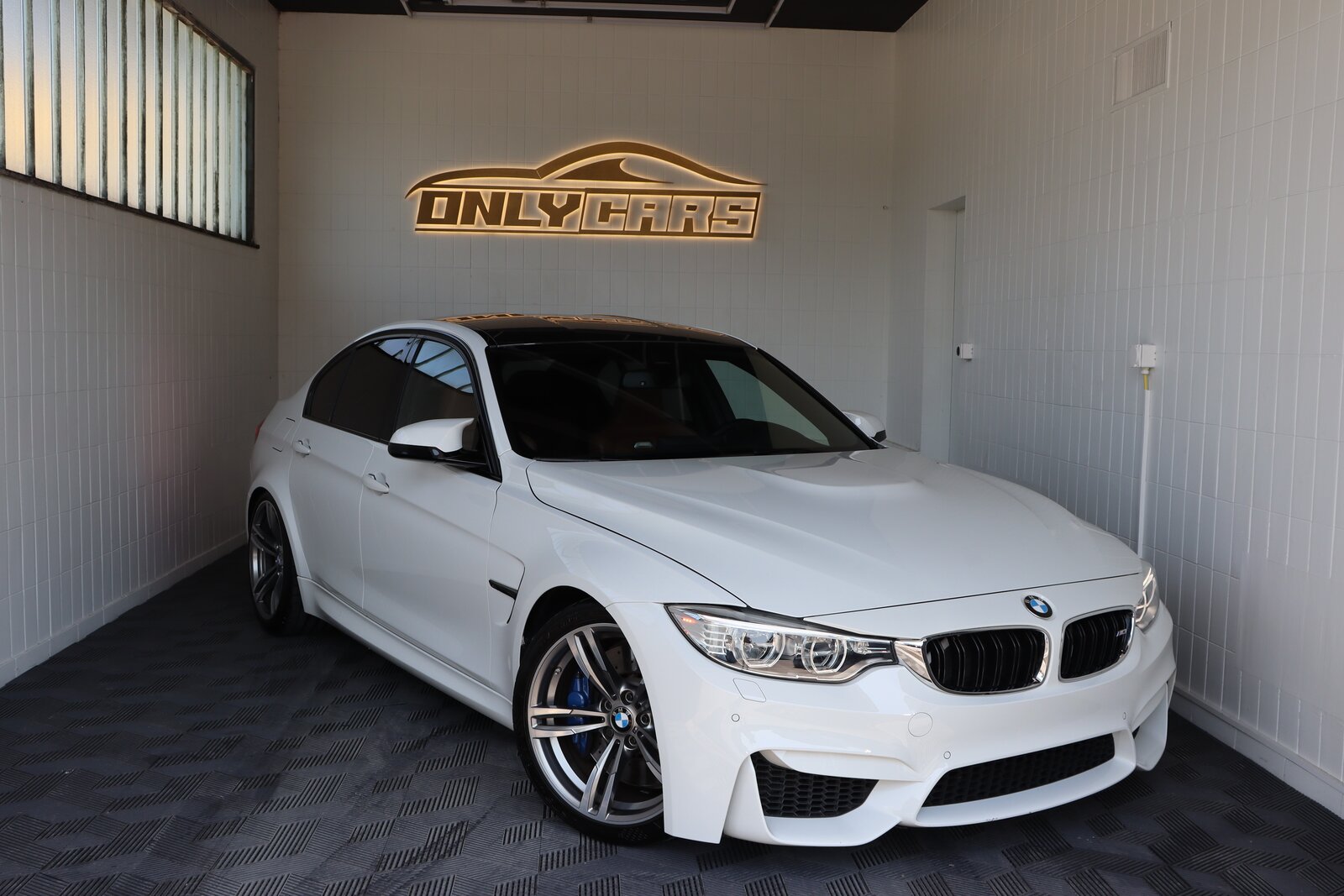 BMW M3 ** KW V3 ** HANDSCHALTER ** CHF 610.00 IM MONAT OHNE