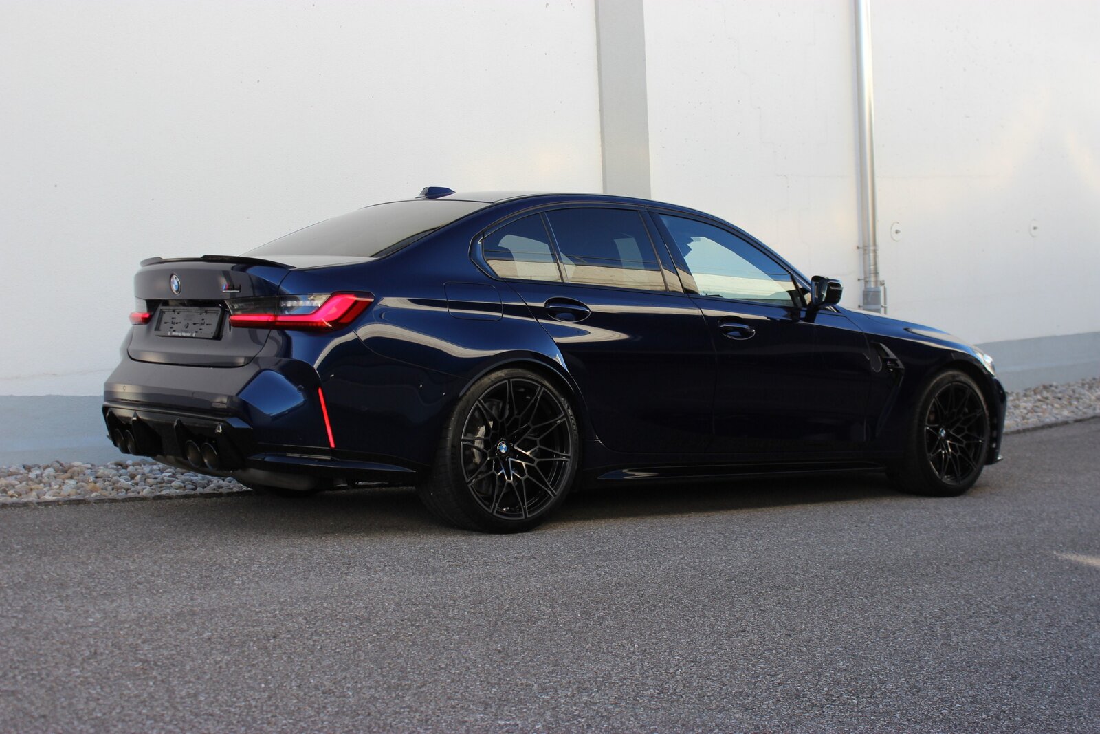 BMW M3 Competition M Individual Tansanitblau Metallic 1.88-LEA