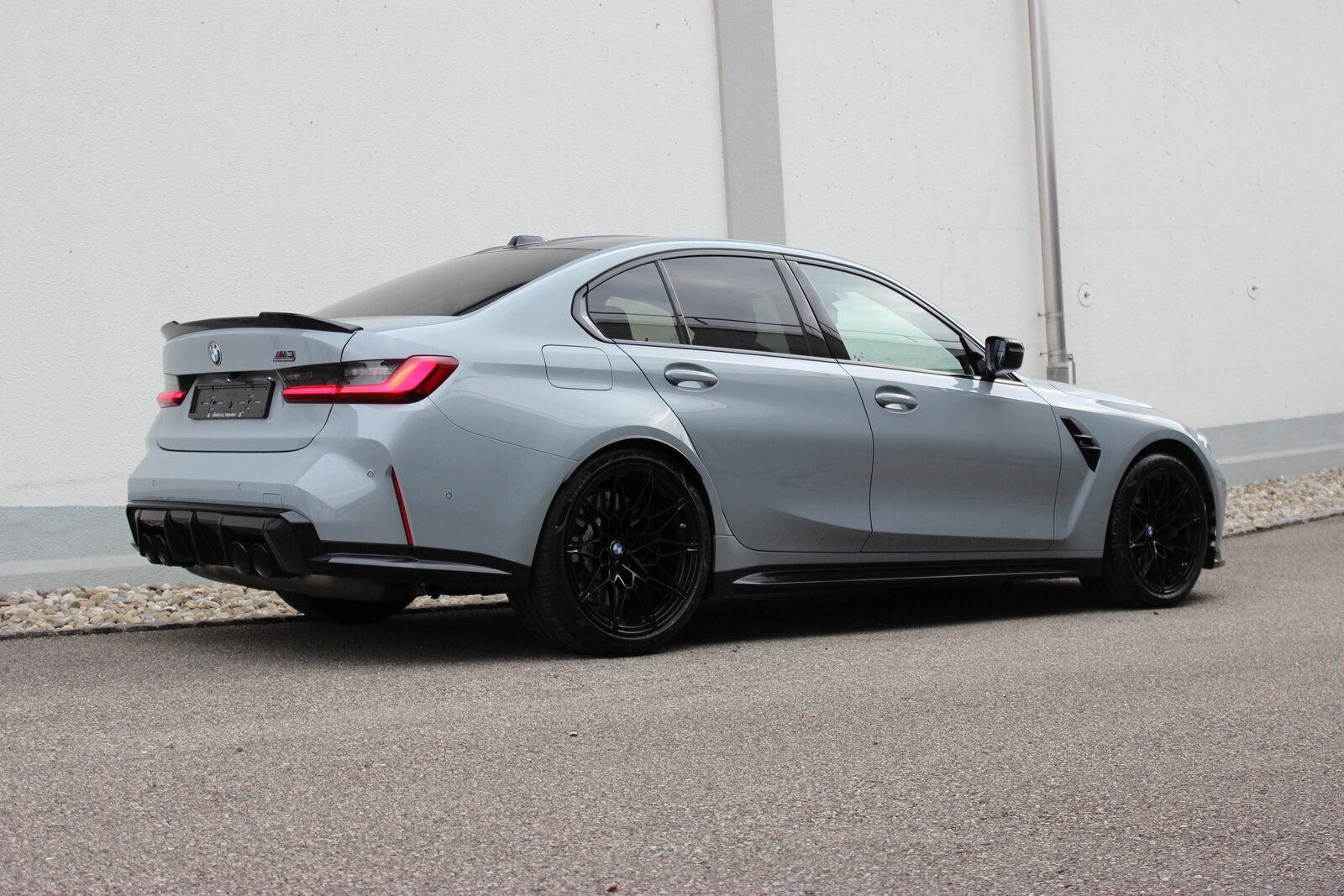 BMW M3 Competition M Ultimate Package 1.88-LEASINGAKTION