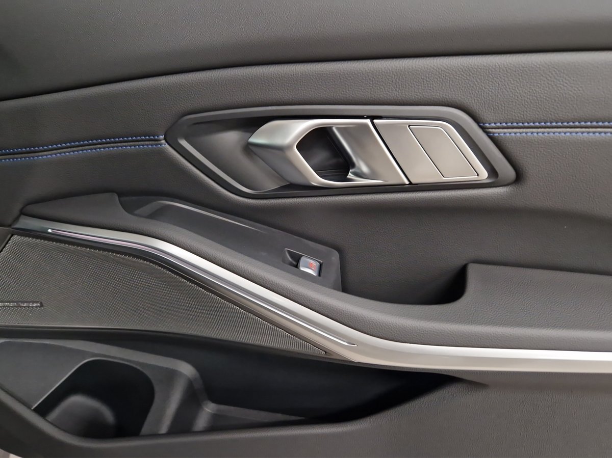 BMW M340i 48V Touring Steptronic M Sport Pro, Mild-Hybrid Benzin/Elektro, Neuwagen, Automatik - 4