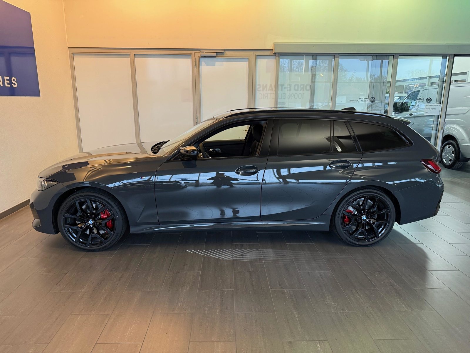 BMW M340d xDrive Touring, Hybride Léger Diesel/Électricité, Voiture nouvelle, Automatique - 3