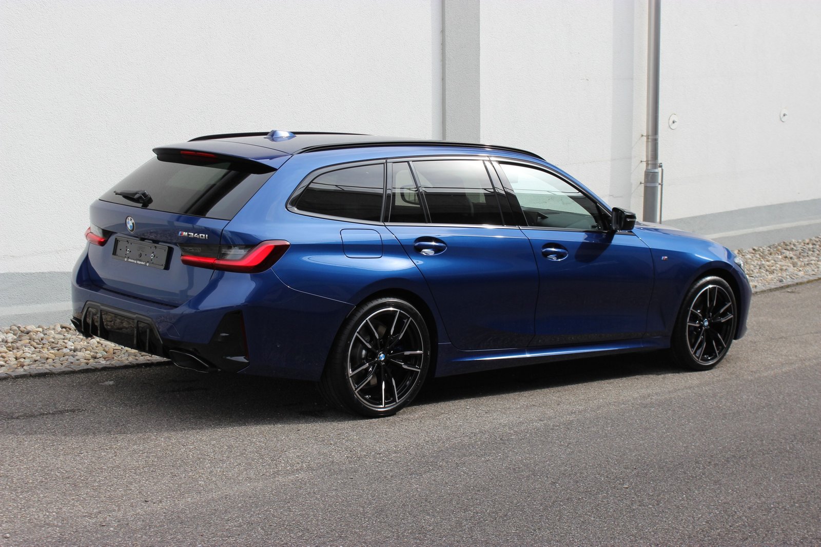 BMW M340i 48V Touring M Sport Pro Individual LE MANS, Petrol, New car, Automatic - 6